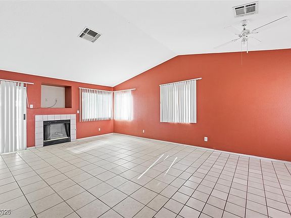 4th image of 3910 Cheryl Clay Way