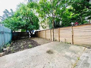 71 Clermont Ave, Brooklyn, NY 11205
