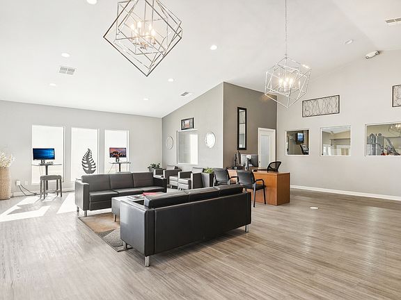 Leasing Office