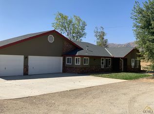 20316 Fallen Leaf Dr, Tehachapi, CA 93561