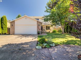 19380 Cokeron Dr, Oregon City, OR 97045
