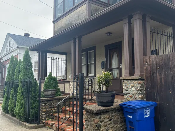 33-35 Ash Street, Bridgeport, CT 06605