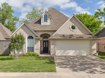 2401 Strait Ln, Arlington, TX, 76013
