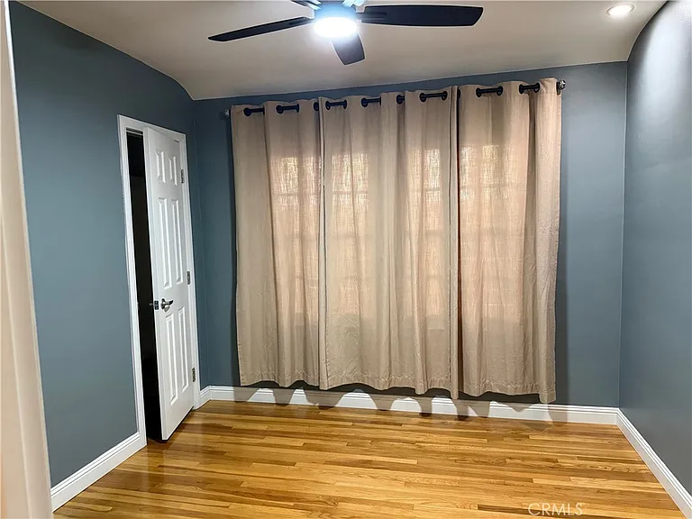 5039 Rubio Ave — Photo 10