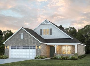 1923 Hidden Lakes Dr, Opelika, AL 36801