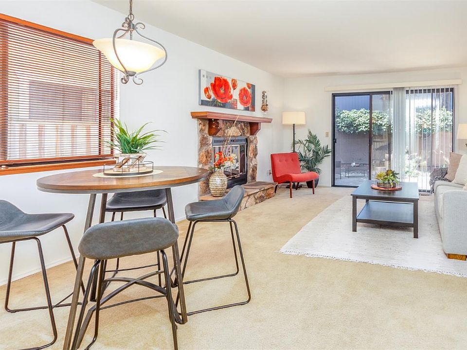 1st image of 979 Hacienda Circle