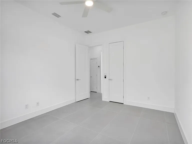 6192 Kambach St — Photo 31