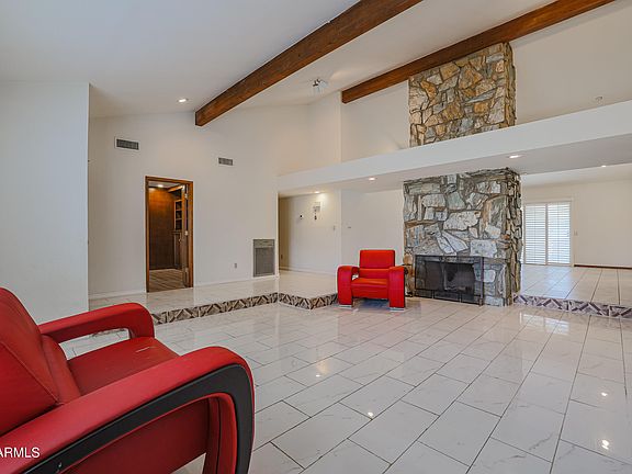 4th image of 4225 W Country Gables Dr