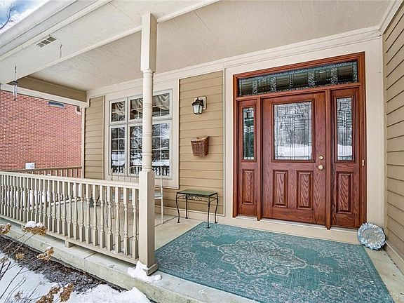 4th image of 1476 Eileen Dr