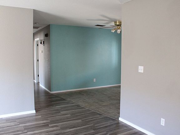 4th image of 3719 N Irving St