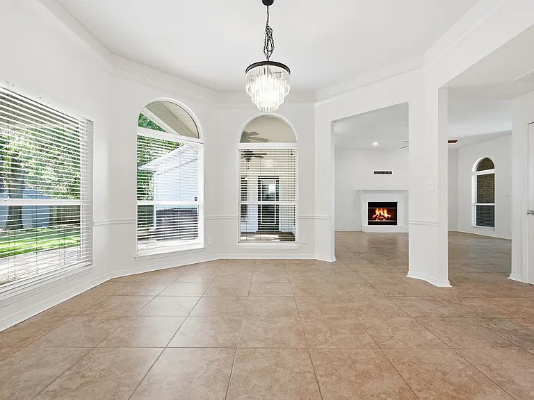 1651 Northridge Rd — Photo 12