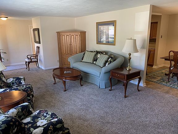 4th image of 3265 Revlon Dr