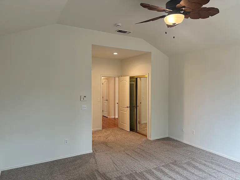 7270 N Gorma Ave — Photo 19