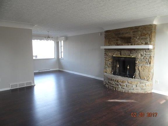 2nd image of 3714 Westwood Northern Blvd