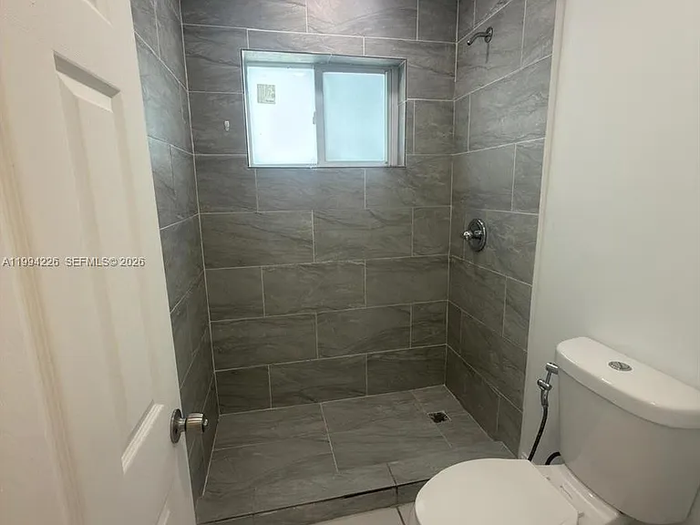 2622 NW 24th St #3B — Photo 14