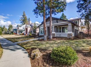 19569 Lost Lake Dr #1, Bend, OR 97702