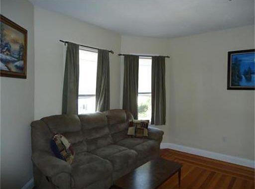 2nd image of 39 Harrington Ave