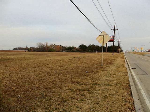 2nd image of 3402 Bobtown Rd