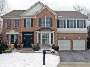 36 Revere Dr, Bedminster, NJ 07921