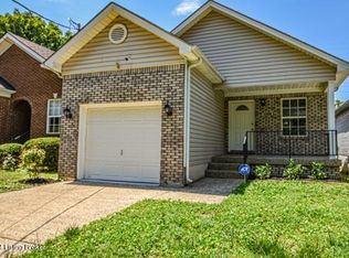 1306 Witawanga Ave, Lyndon, KY 40222