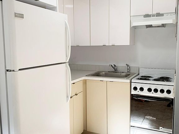 5th image of 1218 Salzedo St APT 7