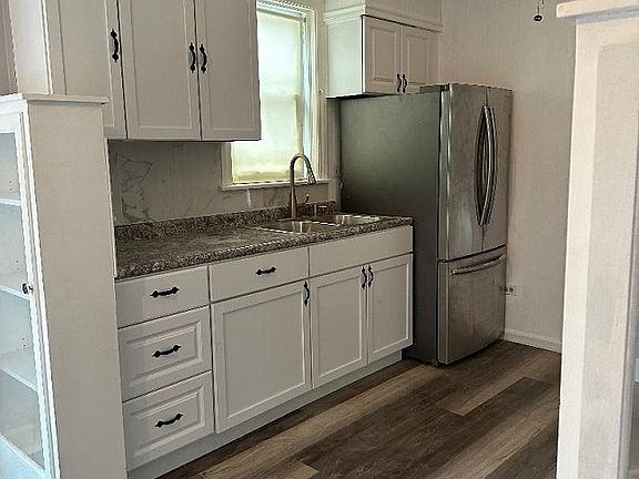 5th image of 5157 S Lawndale Ave