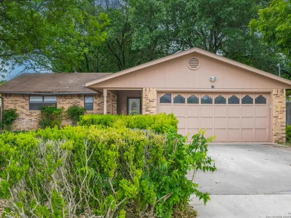 210 Cardinal, New Braunfels, TX 78130