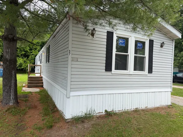 Carrollton Plan, Royal Village Manufactured Home Community