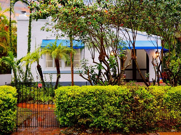 4th image of 521 Minorca Ave