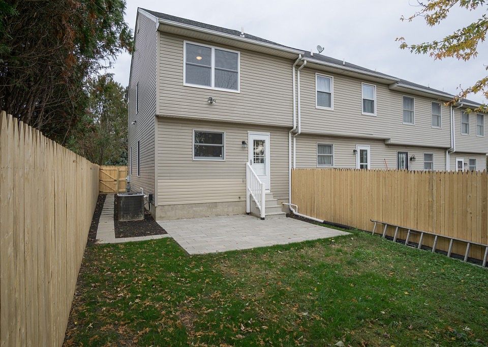 2nd image of 143 Princeton Ave