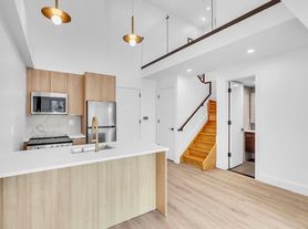 78 Beaver St, Brooklyn, NY