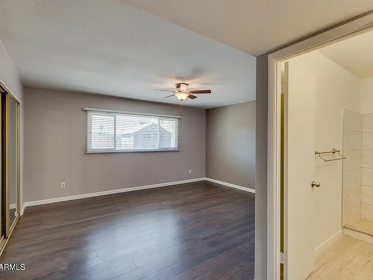 831 E Stephens Dr — Photo 13