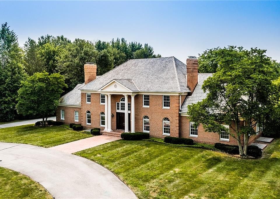 8155 Hunt Club Rd, Zionsville, IN 46077 Zillow