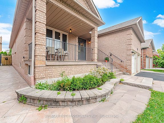 5th image of 8 Piper Ct