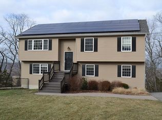 32 Grandview Pl, Florida, NY 10921