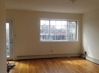 3166 Fenton Ave APT 3, Bronx, NY 10469
