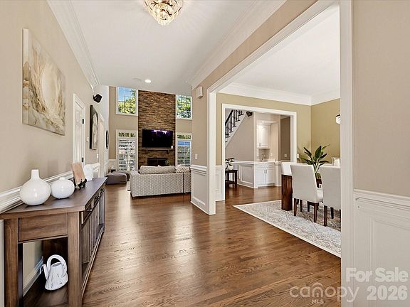 5th image of 15034 Jockeys Ridge Dr