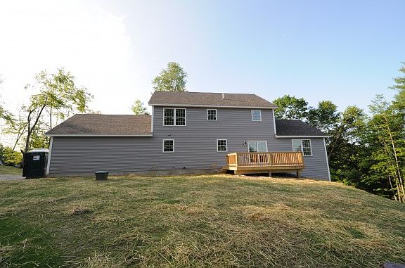 4th image of 22 Christian Farm Dr