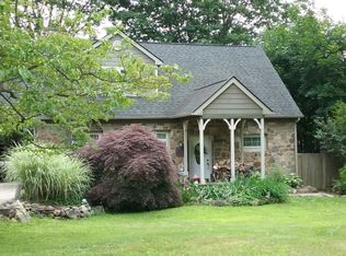 10 Hoffman Rd, High Bridge, NJ 08829