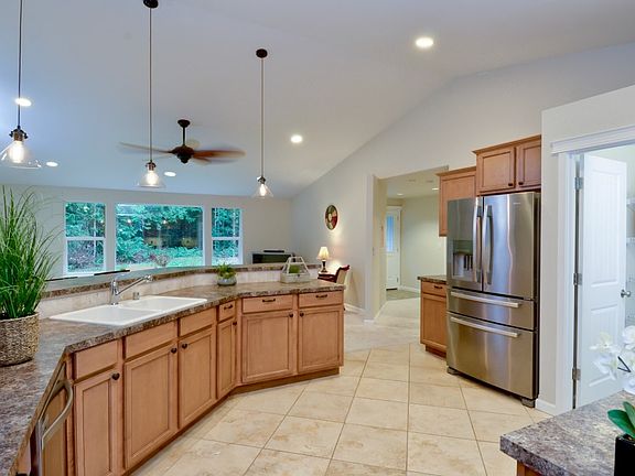 3rd image of 18325 Dewdrop Ln NW