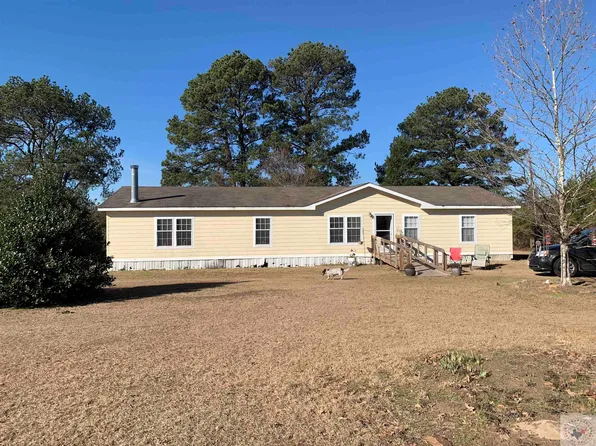 185 County Road 4677, Atlanta, TX 75551