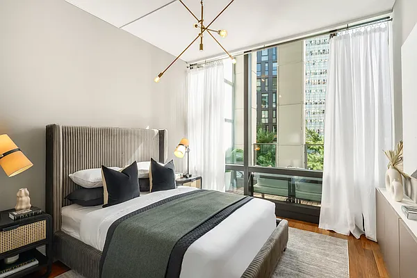 Sold by Compass | media 8