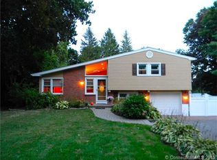 13 Morris Rd, East Haven, CT 06513