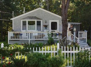 8 Community House Rd, Kennebunkport, ME 04046