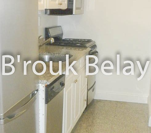 3rd image of 155 4th Ave #4