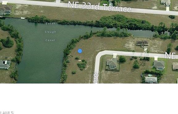 3rd image of 3337 NE 18th Ave