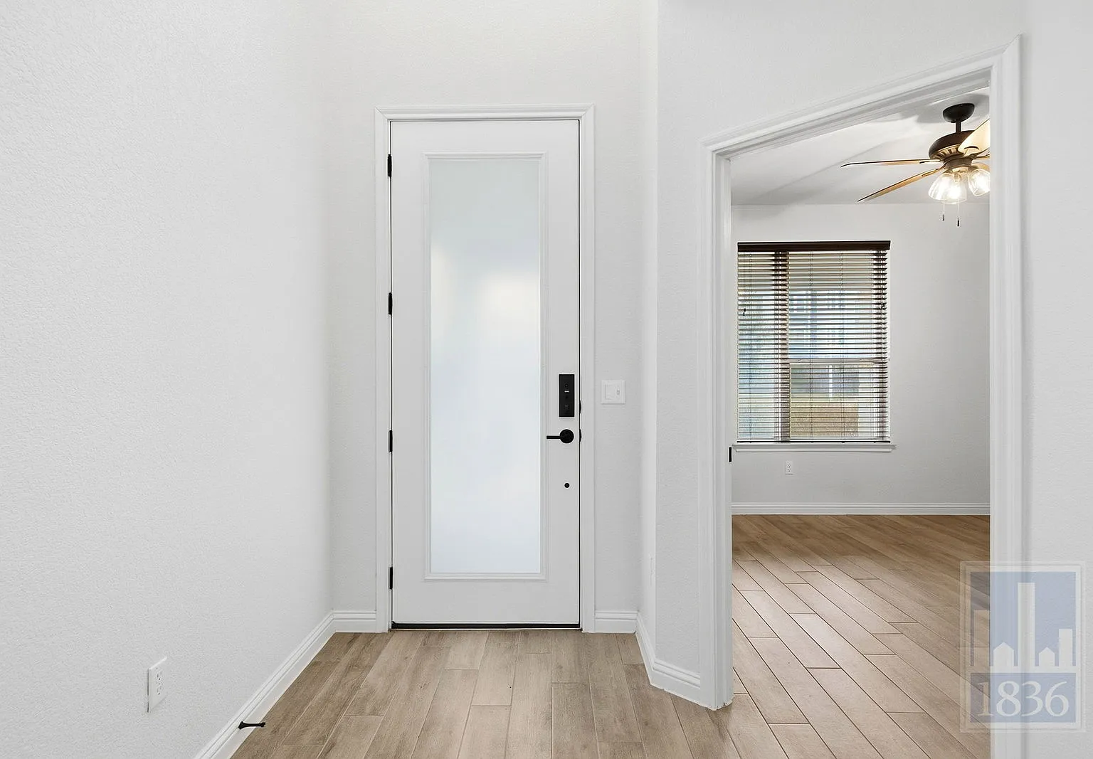 3 bed, 2.5 bath, 2266 sqft, $2,695 — Photo 2