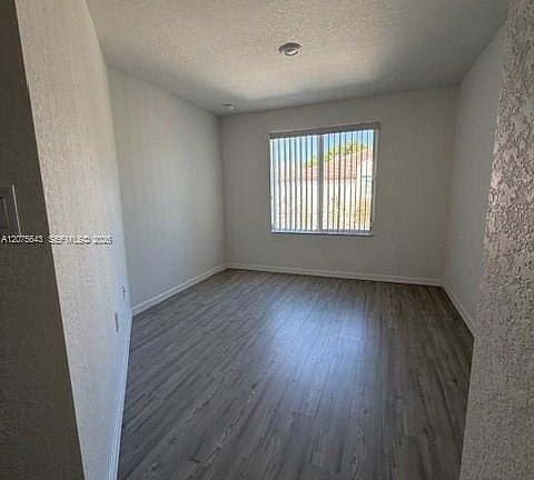 3rd image of 4729 SW 63rd Ln #4