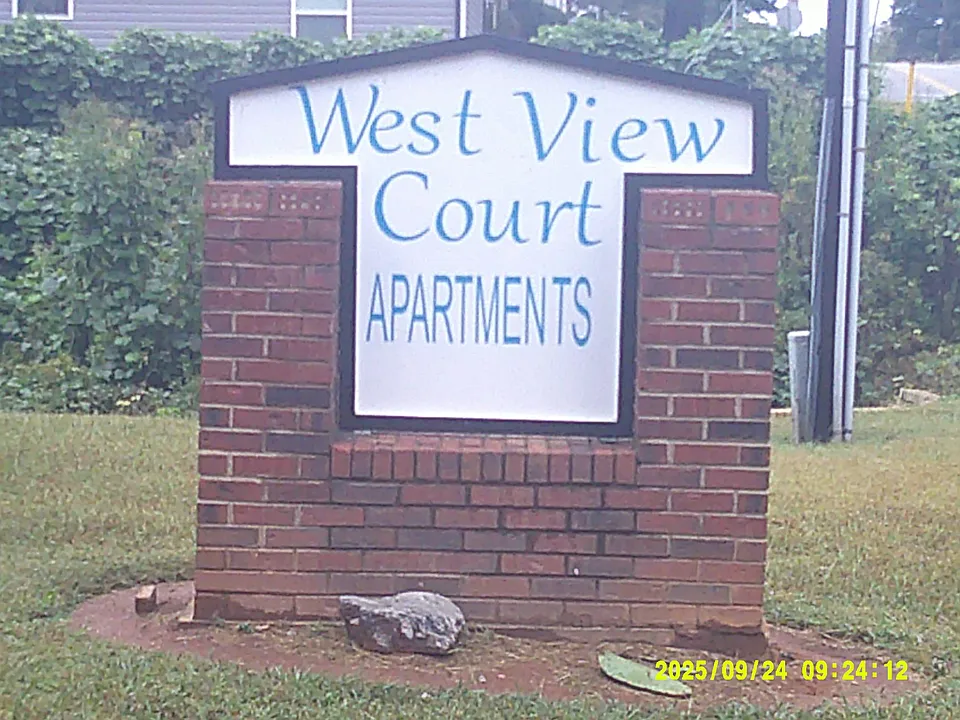 1338 7th Ave SW