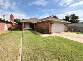 306 Avenue M, Abernathy, TX 79311